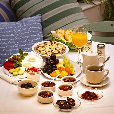 Efchi 1904 4* Родос