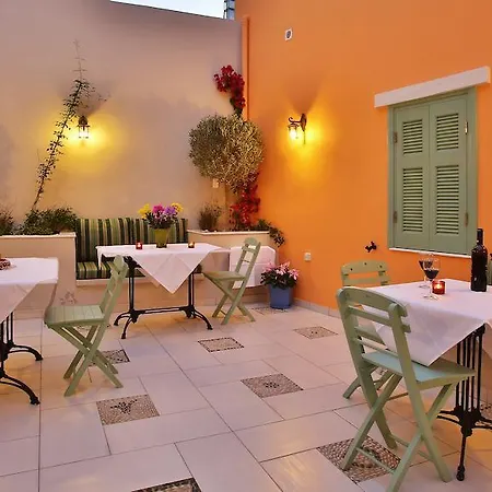 Отель Efchi 1904